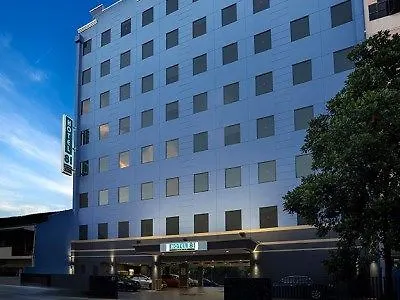 Hotel 81 Premier Hollywood Singapore