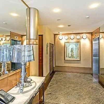 Hotel 81 Premier Hollywood Singapur