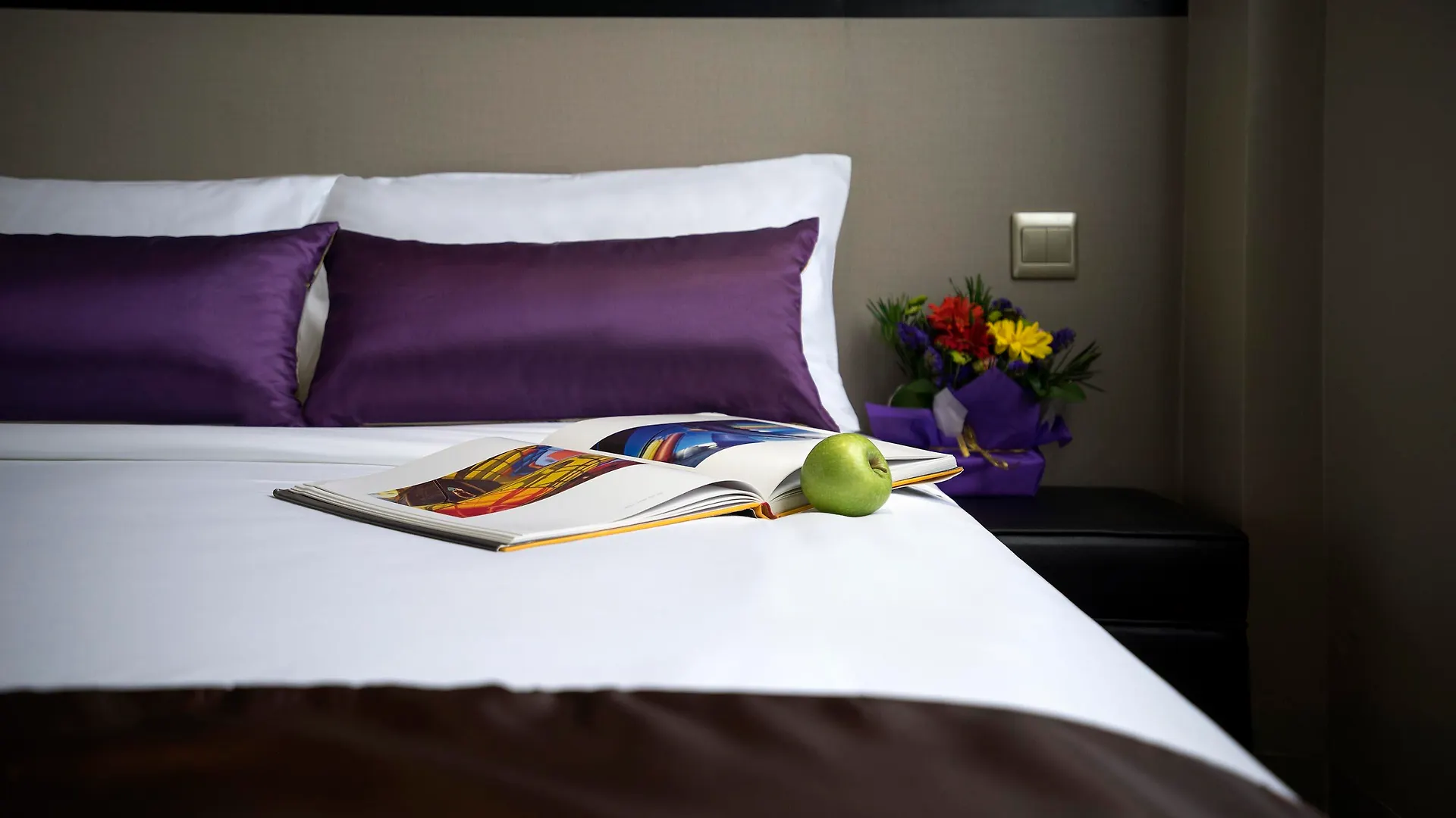 Hotel 81 Premier Hollywood Singapore 2*,  Singapore