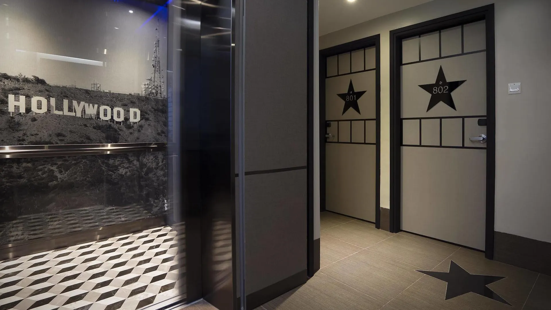 Hotel 81 Premier Hollywood Singapore